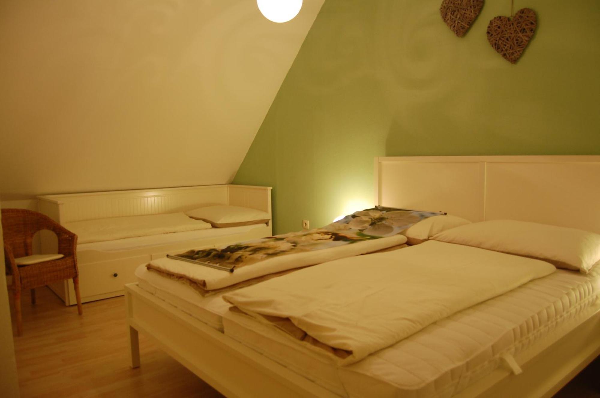 Bed and Breakfast Hofgassl Zentgraf Mörbisch am See Exterior foto