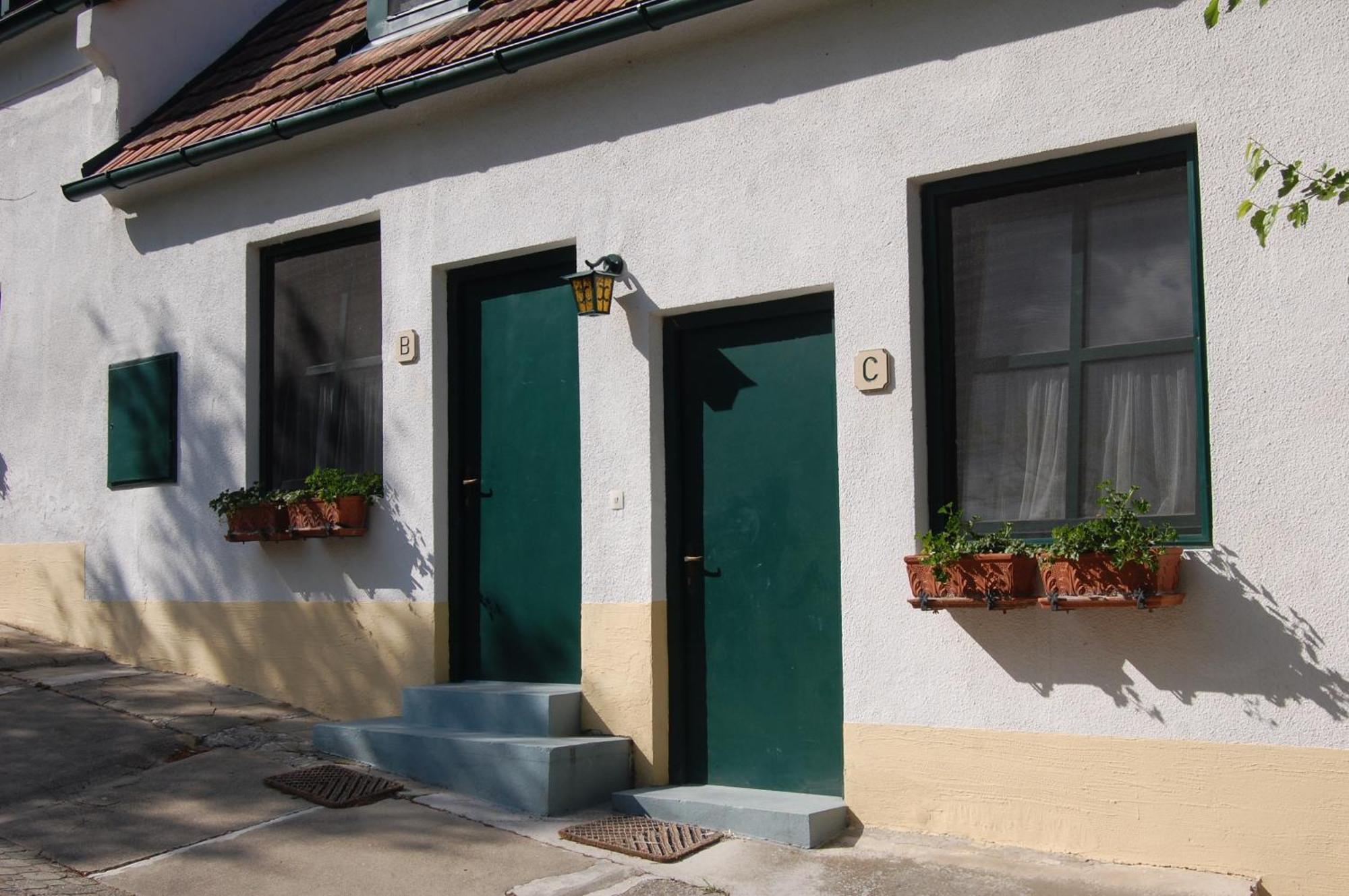 Bed and Breakfast Hofgassl Zentgraf Mörbisch am See Exterior foto